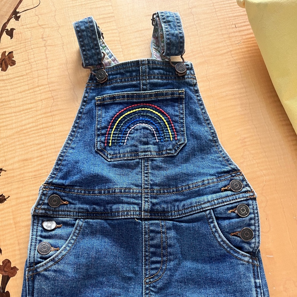 VGUC Mini Boden Rainbow 🌈 Stitch Overall Shorts 3-4y
